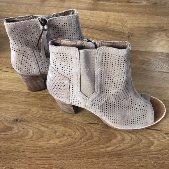 TOMS Majorca Peep Toe Boot - Picture 5 of 6